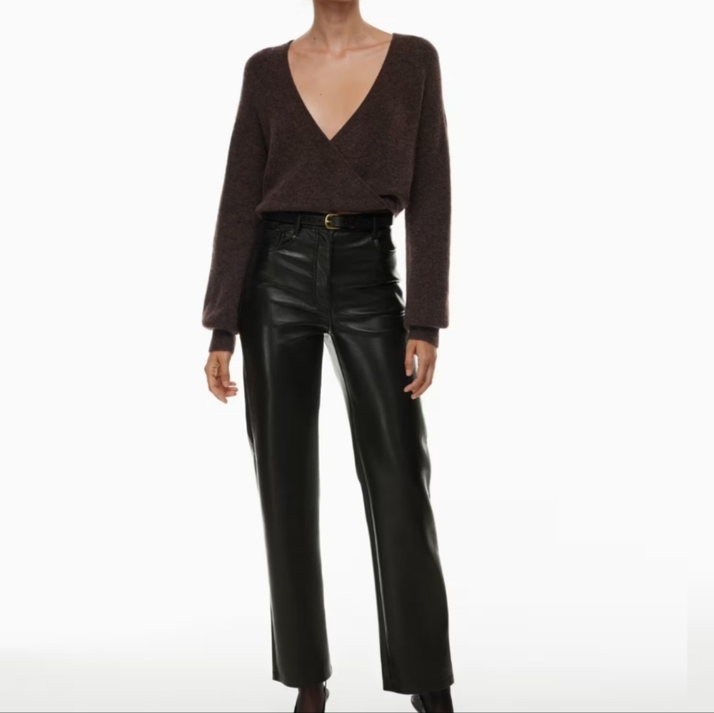 Aritzia Straight-Leg Faux Leather Pants in Black